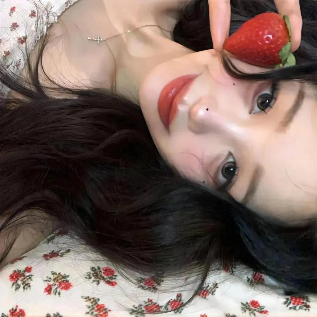 摇滚藏獒蓝色光芒